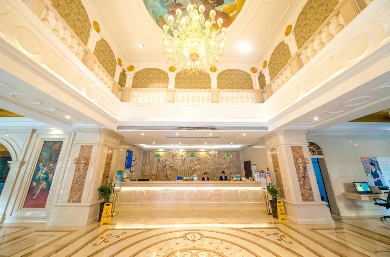 Vienna International Hotel Shanghai Pudong Xiupu Road Bagian luar foto