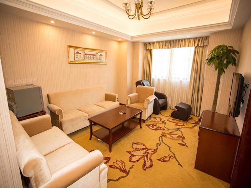 Vienna International Hotel Shanghai Pudong Xiupu Road Bagian luar foto