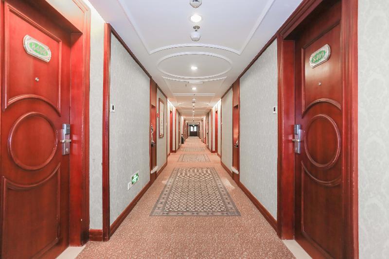 Vienna International Hotel Shanghai Pudong Xiupu Road Bagian luar foto